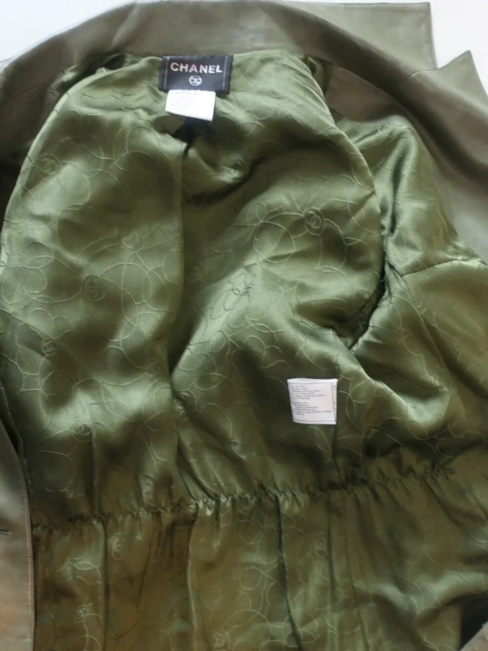 Womens Chanel Green Leather Belted Coat 36 EU/US 4 - Picture 11 of 16